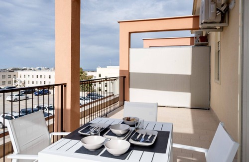 Municipio 1 Apartamento | Skyline Mirjana – Cozy Apartment with Terrace