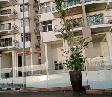 Larut Apartamento | Skyline Nest Crystal Creek