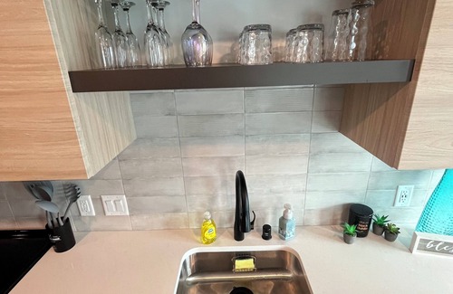 Tenderloin Apartamento | Skyline Retreat AC, WiFi, 24 fitness room in wonderful San Francisco