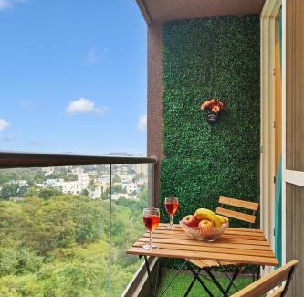 Viman Nagar Apartamento | Skyline Retreat, Peaceful Escape
