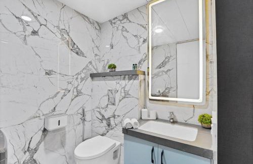 Viman Nagar Apartamento | Skyline Retreat, Peaceful Escape
