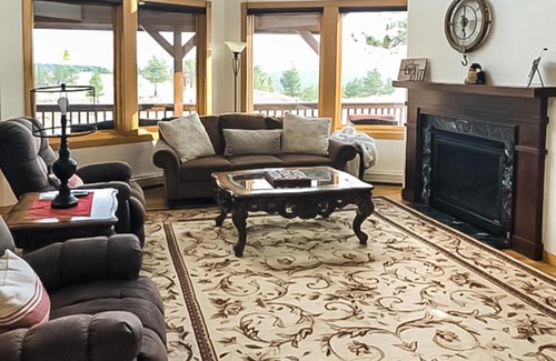 Florissant Casa | Skyline Ridge