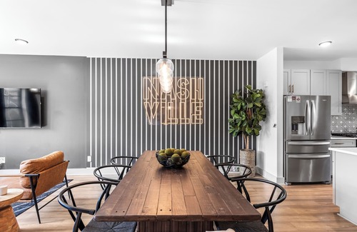 McFerrin Park Casa | Skyline Soundhouse | Rooftop Deck & Game Room near East Nashville & Broadway