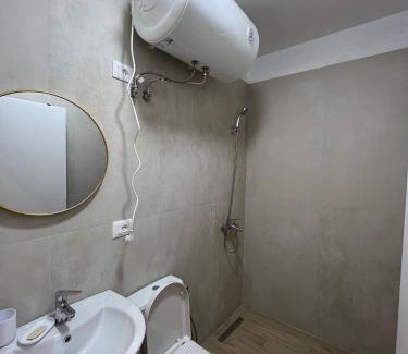 Tirana Apartamento | SkyLine Studios