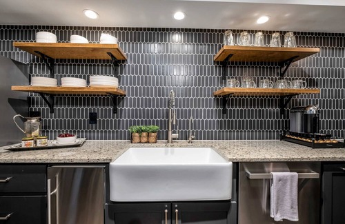 Downtown Nashville Apartamento | Skyline Suite Penthouse Rooftop 6BR by Maddox Hotel