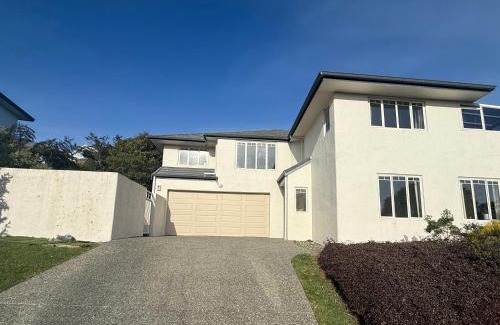 Johnsonville Casa | Skyline Tramping Entrance