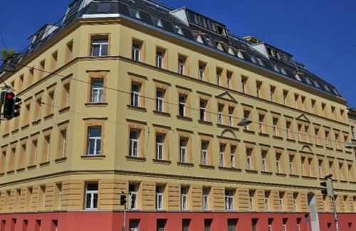 Funfhaus Apartamento | Skyline View | LF46