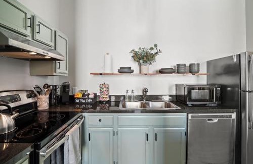 Downtown Cleveland Casa | Skyloft Condo - Walk To Stadiums - City Views