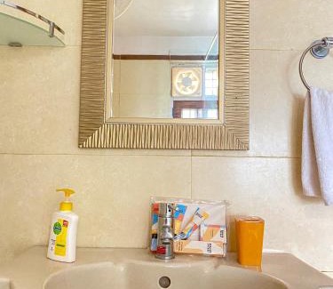 Gagar Cama Y Desayuno | SkyNest Bhimtal