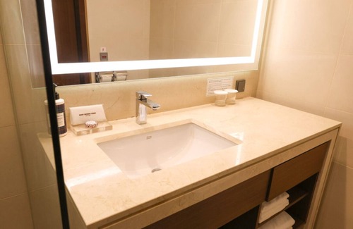 Seohyeon-dong Hotel | Skypark Central Seoul Pangyo