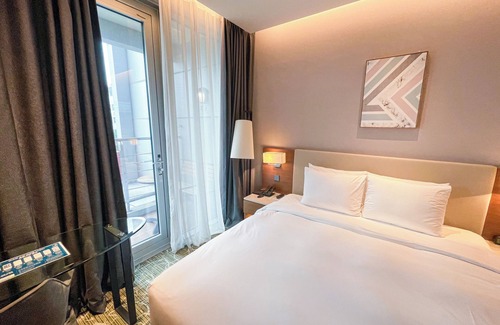 Seohyeon-dong Hotel | Skypark Central Seoul Pangyo