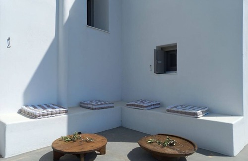 Skiros Casa | Skyros BnB, ANNA House in Brooke