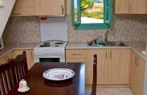 Skiros Apartamento | Skyros Lithari Luxury - Poolside Retreat