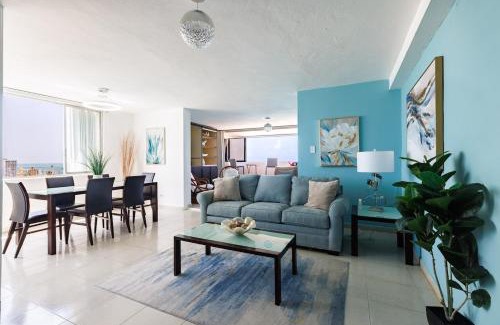 Isla Verde Apartamento | Skyview Sanctuary 4BR with Exclusive Beach Access