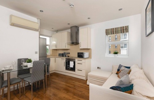 North Kensington Apartamento | Skyvillion - 2 Bed Apartment in Ladbroke Grove
