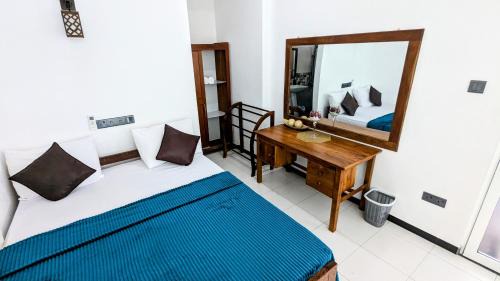 Polhena Casa | Skyy Villa matara