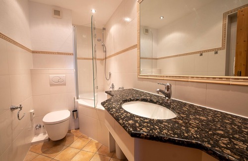 Abwinkl Hotel | SL Hotel