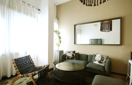 Daehangno Apartamento | Loft dúplex para familia @ Jongno / SNUH - D305