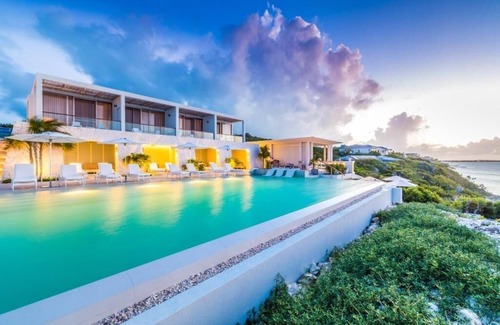Providenciales Hotel | Sleek and Modern Villa w/Stunning Samsara Beach Ocean Views