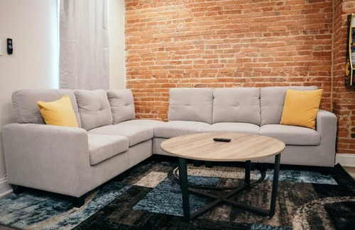 Fells Point Apartamento | Sleek and Cozy Micro Fells Point Residence!