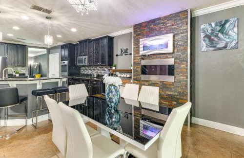Marbella Casa | Sleek Family Home Near Orlando Theme Parks
