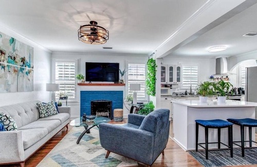 Fairfax Apartamento | Sleek Jacksonville Gem Perfect for Two Unit 3