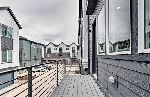 Wheat Ridge Casa | Sleek & Modern Townhome: Steps to Light Rail!