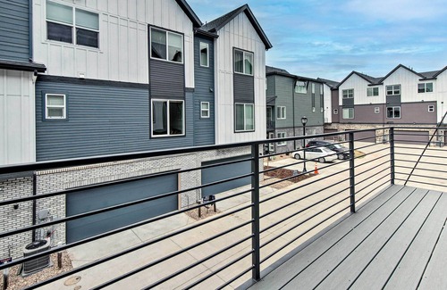 Wheat Ridge Casa | Sleek & Modern Townhome: Steps to Light Rail!