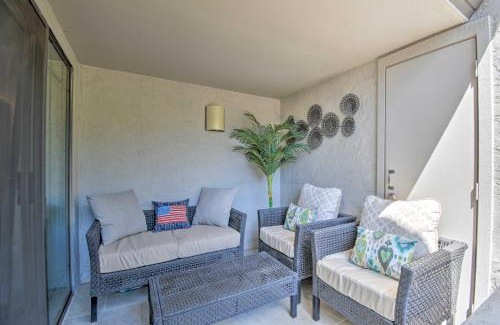 Cloisters Apartamento | Sleek Phoenix Condo Walk to Biltmore Fashion Park