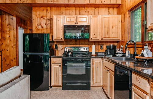 Bellaire Chalet De Esquí | Sleep 12 @ Bellaire Chalet in Schuss Village @ Shanty Creek Resort