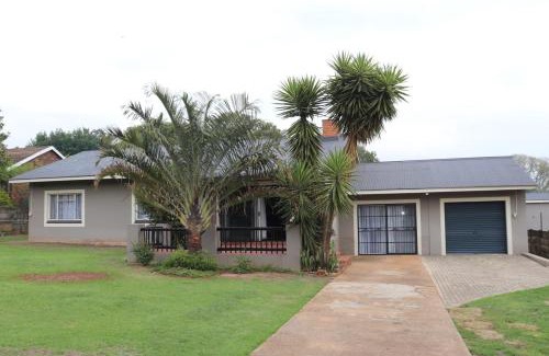 Piet Retief Casa | Sleep-A-Lot