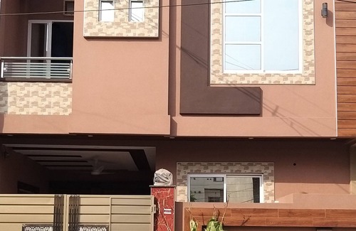 Johar Town Casa | Sleep - Eat - Comfort