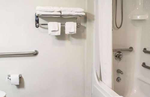 Williamsburg Hotel | Sleep Inn Historic