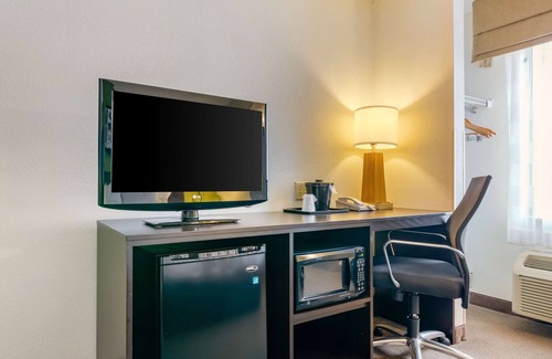 Port Wentworth Hotel | Sleep Inn I-95 North Savannah