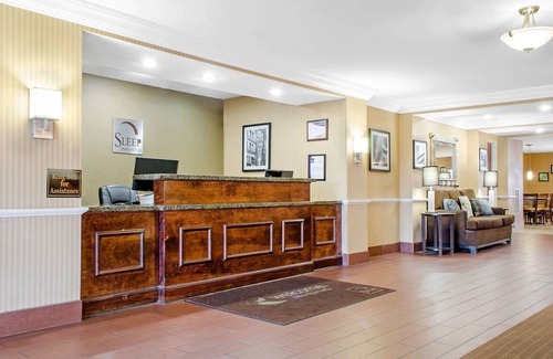 Gunter Afs Hotel | Sleep Inn & Suites East Chase