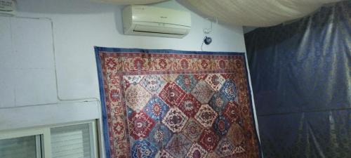 San Francisco-Ribera Apartamento | Sleep & Shower in a typical district