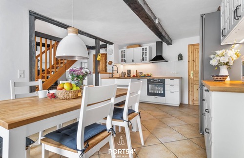 Steinberghaff Apartamento | Sleeping Beauty I - wood-burning stove, 2 shower rooms, washing machine, terrace, garden furniture