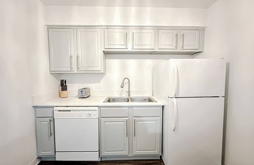 Windsor Park Apartamento | Sleepover: Airy 1BD/1BA + Gym - Austin TX