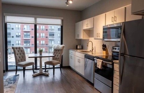 Sherman Hill Apartamento | Sleepover: Charming 1BD/1BA - Downtown Des Moines