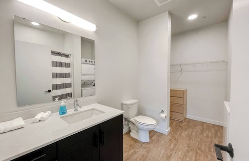 Bowling Green Apartamento | Sleepover: Inviting 1BD/1BA - Bowling Green
