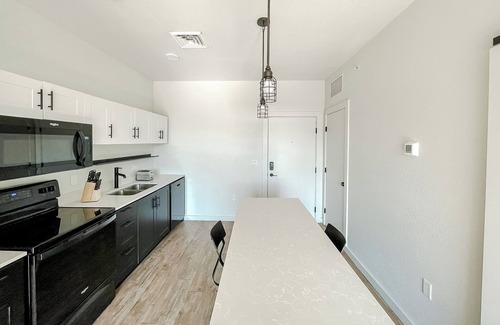 Bowling Green Apartamento | Sleepover: Inviting 1BD/1BA - Bowling Green