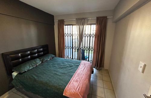 Bloubergstrand Apartamento | Sleepover Self-Catering