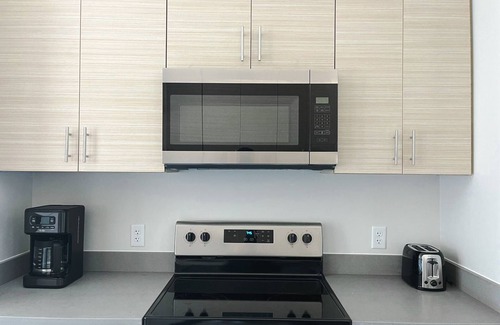 Des Moines Apartamento | Sleepover: Upscale Studio and Gym - Des Moines
