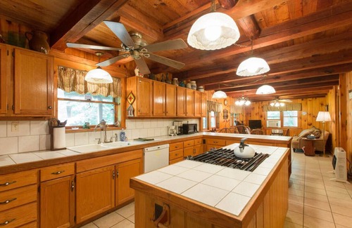 Mountain Home Cabina | Ardilla Blanca Log Cabin Asheville-Hendersonville, Carolina del Norte