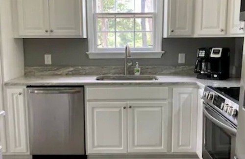 Clarksville Casa | Sleeps 11 on Water by BoatRamp w/LakeToys+GameRoom