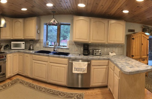 North Eastham Casa | Camine hasta Kingsbury y el primer encuentro en la playa y el lago - Wi-Fi y AC Huge Family Home