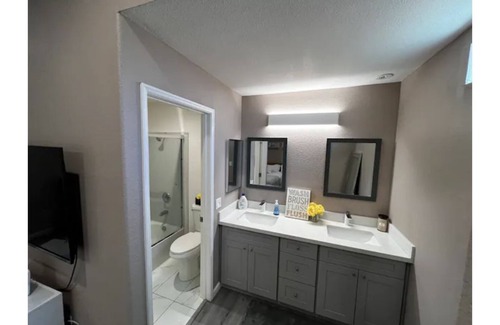 South San Jose Casa | Sleeps 12 ❤️ Spacious ❤️ Quiet Neighborhood