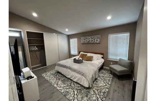 South San Jose Casa | Sleeps 12 ❤️ Spacious ❤️ Quiet Neighborhood