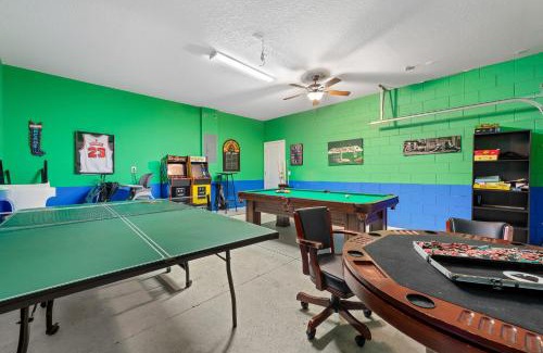 Loughman Casa | Sleeps 14 Heated Pool + Lazy River + Game Room