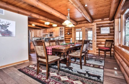 St Germain Casa | Sleeps 18 | Private Dock | 5 BR | 3BA | Kayaks